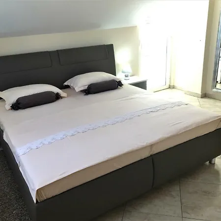 Apartmani Fortuna Lumbarda Extérieur photo